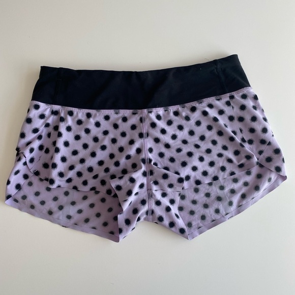 Lulu Lemon Purple Polka Dot Speed Shorts size 4 - Picture 3 of 4